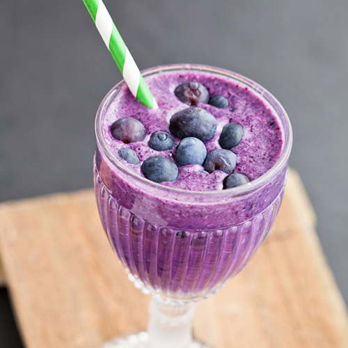 Smoothie proteico de arándanos